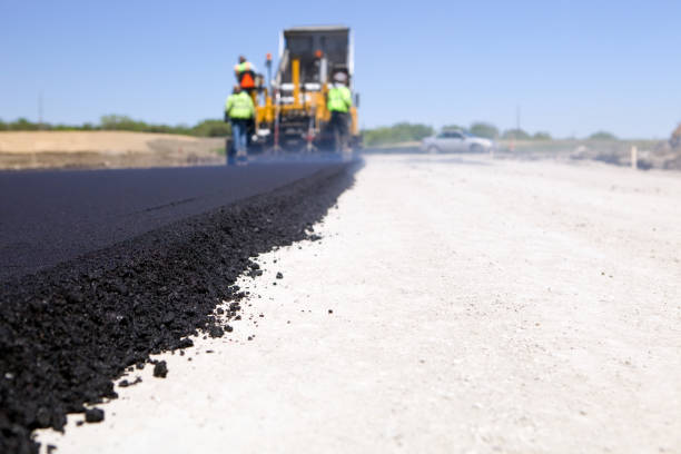 Best Driveway Grading and Leveling  in Kingsley, IA